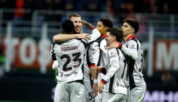 Serie A/ Milani rikthehet te fitorja, kuqezinjtë mundin me vuajtje Torinon dhe i vihen sërish në ndjekje Interit