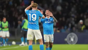Serie A/ Napoli, fitore me përmbysje ndaj Lecces së Ramadanit, i afrohet Milanit