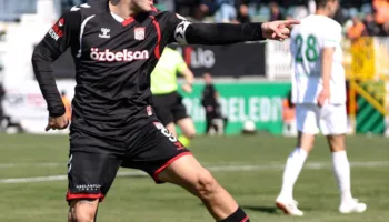 Sërish Manaj, Sivaspor i largohet fundit