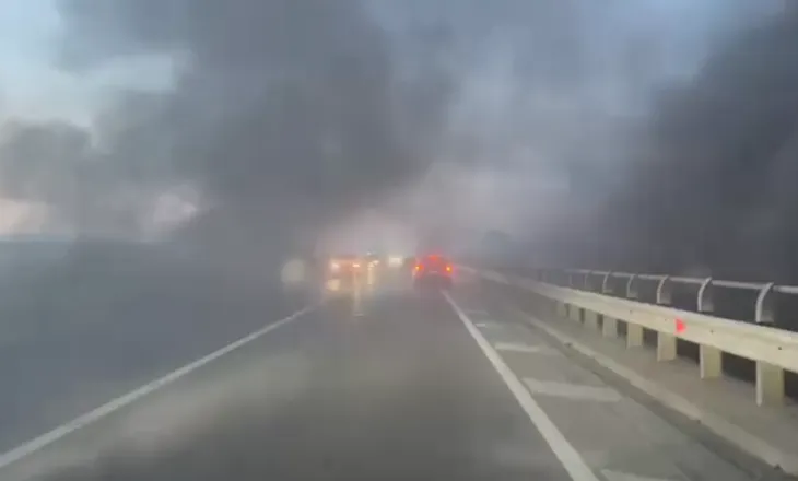 Sërish “tym i zi” në Milot, vijon djegia e materialeve