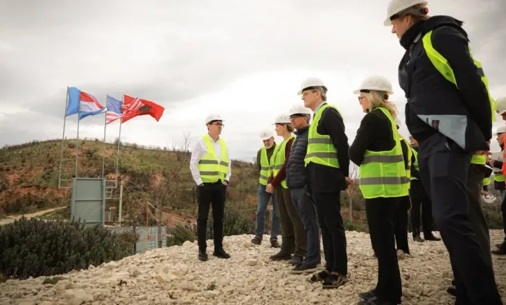 SHBA dhe Holanda eksplorojnë fushat e gazit në Delvinë, Ambasada amerikane: Trump po nxit një epokë të re