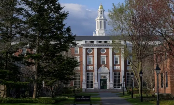 SHBA padit Harvardin për trajtimin e studentëve hebrenj dhe izraelitë, kërkon miliarda dollarë