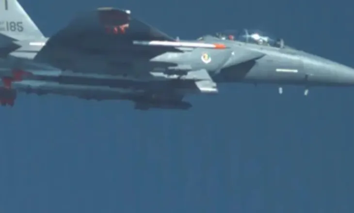 SHBA përdor bomba “shkatërruese bunkerësh”/ Dyshimet se Irani fsheh armë në thellësi nën tokë