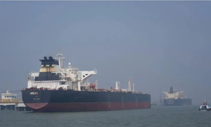 SHBA-të heqin disa sanksione ndaj naftës iraniane për 30 ditë