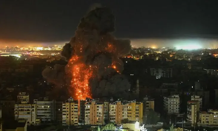 SHBA thotë se ka “eliminuar” 16 anije iraniane që vendosnin mina në Ngushticën e Hormuzit, Irani nis sulme në gjithë rajonin