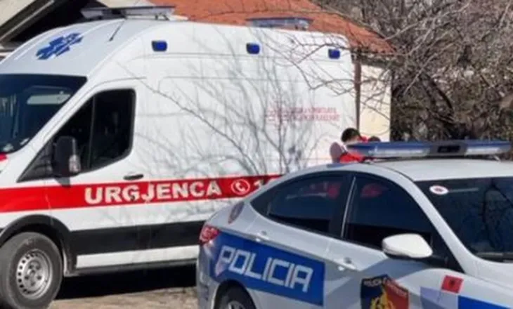 Sherr mes të rinjve, plagoset me thikë 26-vjeçari në Durrës