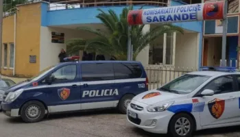 Sherri në Sarandë për një parakalim me makinë, ndalohen 4 të rinj