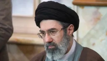 Shfaqet udhëheqësi i Iranit! Mojtaba Khamenei dërgon mesazhin: Armiqve duhet t’u hiqet siguria