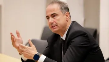 Shkarkimi i Prodës/ Boçi: Po të jesh i implikuar me krimin bën karrierë! Po Koçiu?