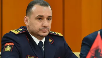 Shkarkohet nga detyra Drejtori i Përgjithshëm i Policisë, Ilir Proda, ja motivacioni