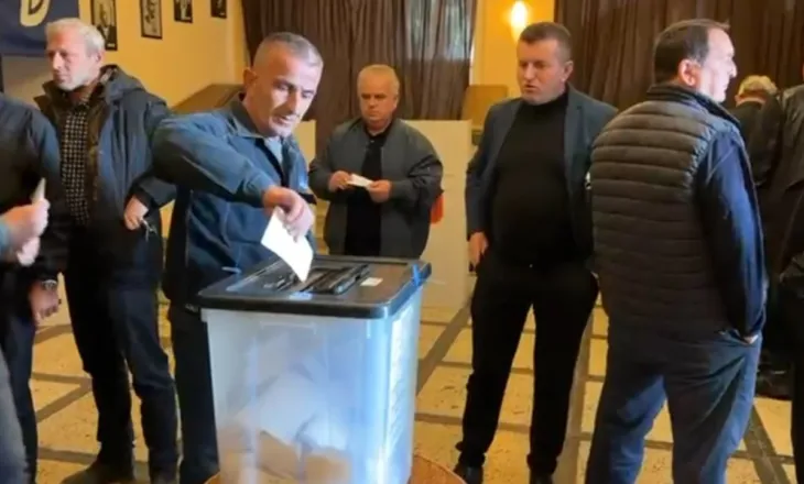 Shkodra zgjedh drejtuesin e degës së PD, 7100 anëtarë votojnë për kryetarin