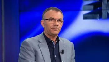 “Shpërdorim i fondeve publike”/ Cara, ironizon me pamjet e rëndomta: Na ishte një herë plazhi i Durrësit…