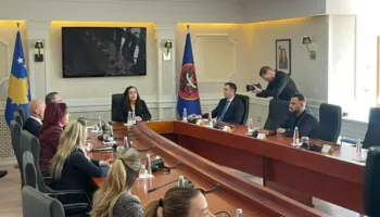 Shpërndau parlamentin/ Osmani takon krerët e partive për datën e zgjedhjeve! Kurti nuk shkon