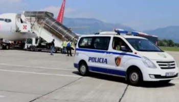 Shpërtheu me eksploziv një ‘Audi’ në lavazhin e Bulqizës, ekstradohet nga Spanja 48-vjeçari i shpallur në kërkim