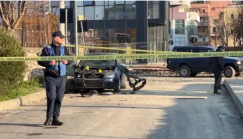 Shpërthim me tritol në Lezhë, i vendoset lëndë plasëse automjetit të agjentit të krimeve