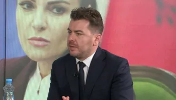 ‘Shteti në këmbë për Ballukun’, Kapri: 82 deputetë mbrojtën korrupsionin, bllokadë drejtësisë