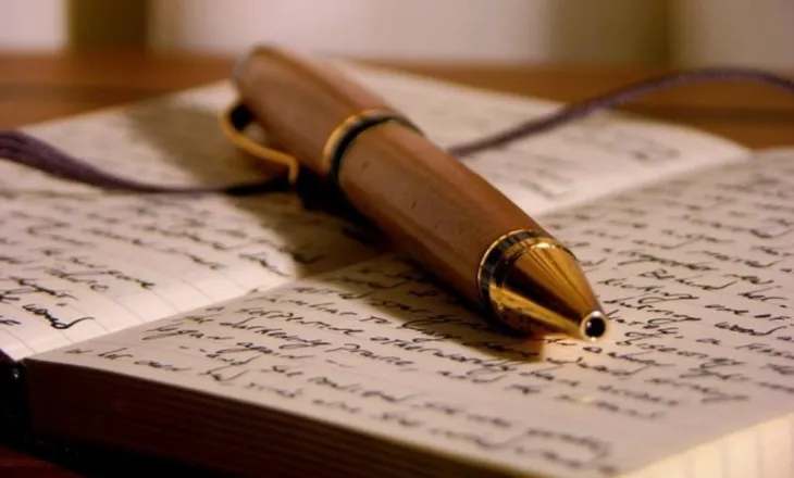 Shumica gabojnë/ Zotëriu apo zotëria? Ja si duhet të shkruhet…