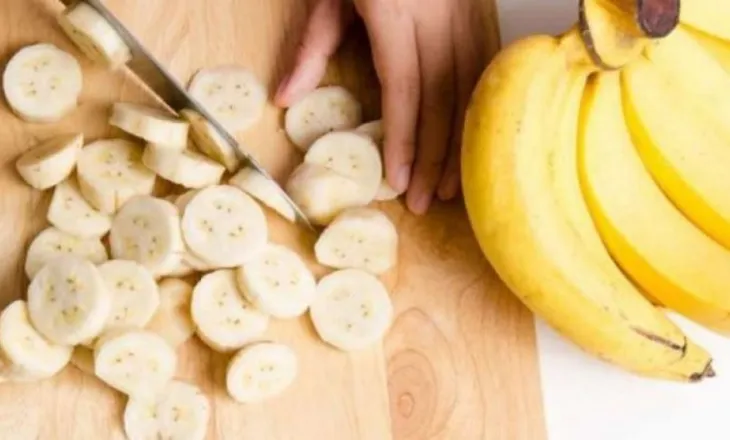 Si të humbni peshë përmes bananes