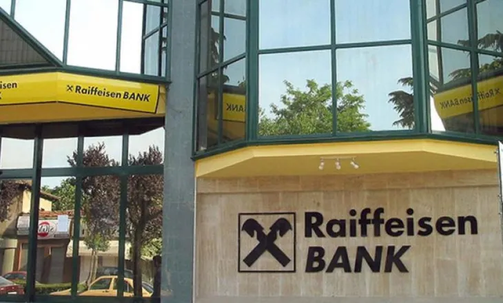 SKANDALI / Raiffeisen Bank ndërtoi 70 m2 pa leje në mes të Tiranës, vendimi i gjykatës (FOTO)