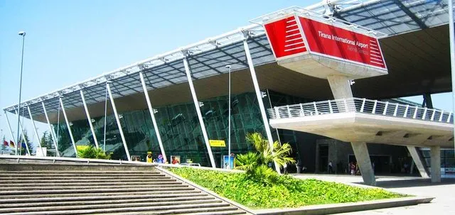 S*lmet në Lindjen e Mesme/ Aeroporti i Tiranës pezullon fluturimet drejt Izraelit dhe Dubai