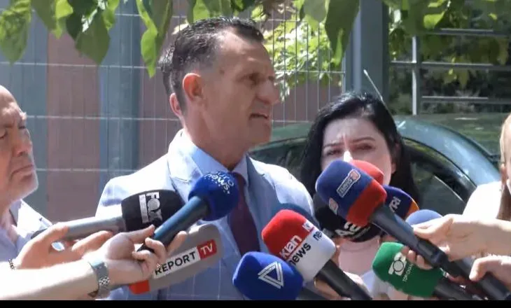 “Sot ka ngjarje të mira në seancë”/ Avokati i Metës flet para Gjykatës së Posaçme