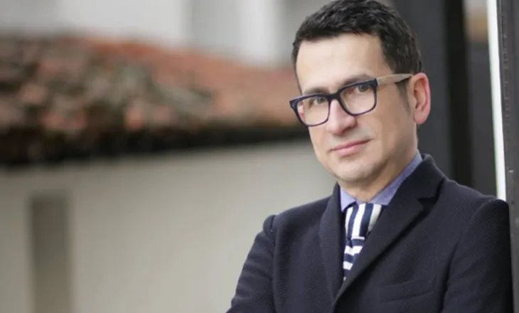 SPAHIU PER BERISHEN: U ZHGENJYE NGA AMERIKA