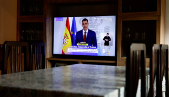 Spanja i thotë “jo” sërish presionit amerikan: Nuk lejojmë avionë në bazat tona!