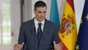 Spanja merr masa kundër krizës nga lufta në Iran: paketë 5 mld euro dhe ulje taksash për karburantet