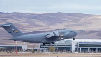 Spanja refuzon përdorimin e bazave për të sulmuar Iranin, 15 avionë amerikanë largohen nga territori