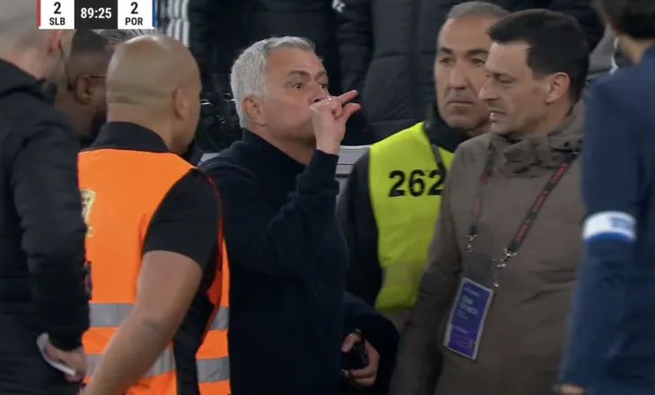 Spektakël në “Estadio da Luz”. 4 gola të shënuar në Benfica-Porto, Mourinho nuk dorëzohet kurrë por “skuqet” në fund (video)