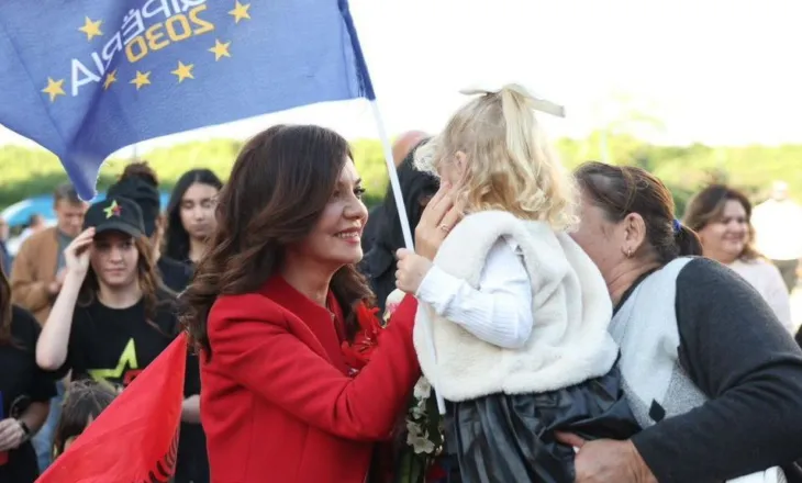 Spiropali për 8 Marsin: Drita e grave nuk mund të mposhtet nga errësira