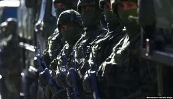 Stërvitjet e ushtrisë serbe afër Kosovës: Kurti i quan agresore, KFOR-i thotë se s’përbëjnë rrezik