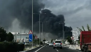 Strategjia e Iranit/ Teherani zgjeron fushëbetejën për të rritur presionin ndaj Trump, rrezikohen energjia globale dhe stabiliteti në Gjirin Persik