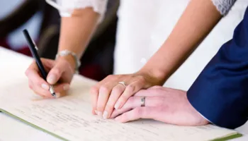 Studimi: Martesa dhe bashkëjetesa ul rrezikun e diabetit