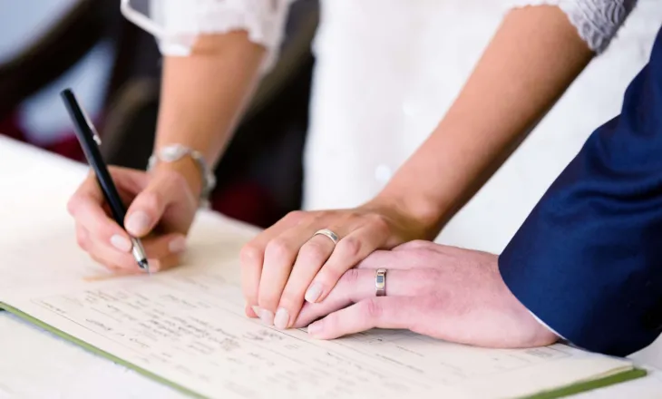 Studimi: Martesa dhe bashkëjetesa ul rrezikun e diabetit