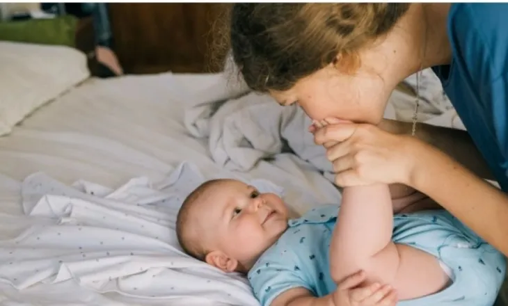 Studimi: Ndërsa temperaturat rriten, numri i lindjeve të meshkujve po zvogëlohet