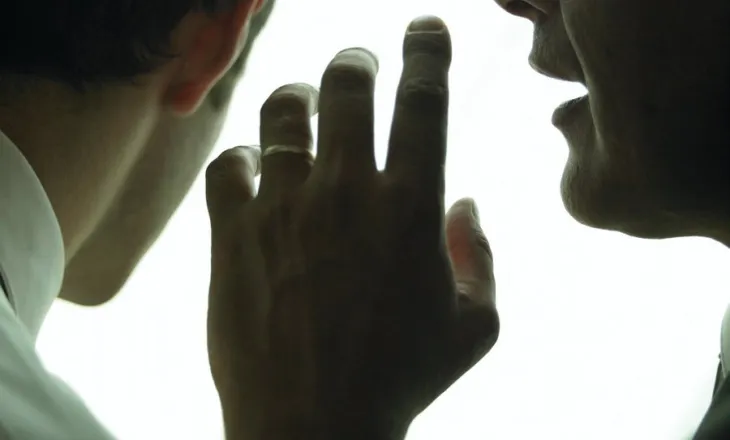 Studimi: Sekretet dëmtojnë shëndetin tonë mendor