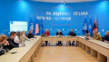 Sula: Arsimi në kolaps! Pedagogët largohen masivisht, degët e mësuesisë drejt zhdukjes