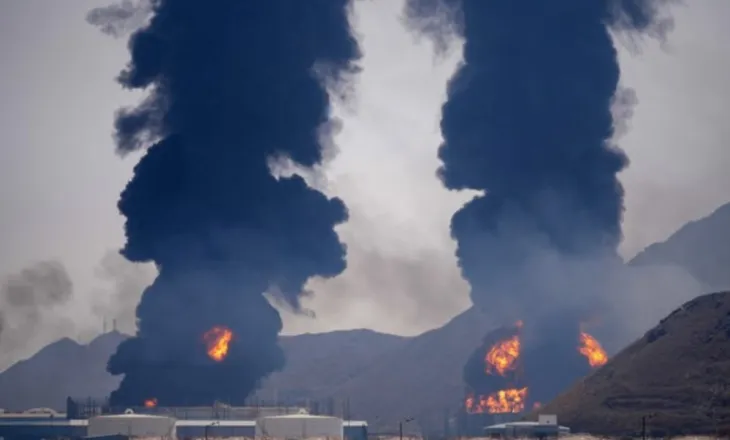 Sulm me dron në një fushë nafte në Abu Dhabi, nuk raportohet për të lënduar