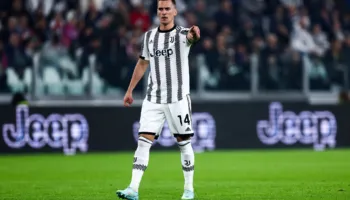 Sulmuesi polak rikthehet në stërvitje pas gati dy vitesh i dëmtuar, Spalletti gati ta grumbullojë