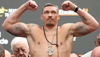 Surpriza!!! Usyk do të mbrojë titullin ndaj kampionit të kickboksit, sfida më 23 maj në Egjipt