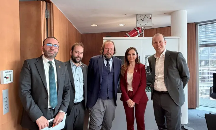 Tabaku dhe Bardhi në Berlin, çfarë u diskutua për rrugën e integrimit europian të Shqipërisë?