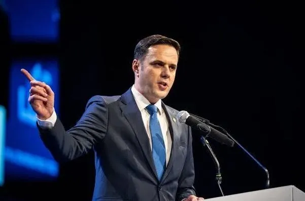 Takim me Kurtin, Abdixhiku: Nuk na u propozua asnjë emër, s’jemi kundër as për Osmanin