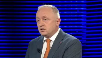 “Të arrish të..”, Dervishi përplaset me deputetin e PS: Rama donte në burg ata që nuk paguajnë energjinë elektrike