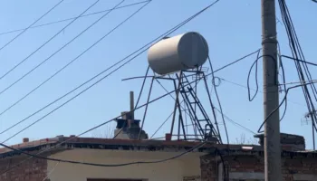 “Të paktën një herë në 10 vjet na vjen ujë”/ Banorët përjetojnë vështirësi: Na thonë se do vijë uji, por nuk ka