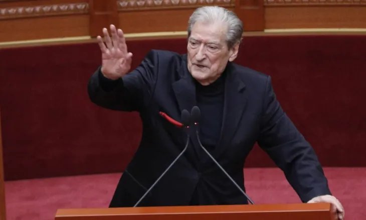 ‘Të rrëzojmë diktaturën’/ Berisha thirrje qytetarëve: Më 12 mars të mblidhemi para Kuvendit