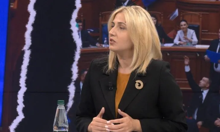 “Te vetmet akte terroriste janë të qeverisë”, Zhupa reagon pas deklaratave të Gonxhës: Qeveria vjedh, varfëron dhe..