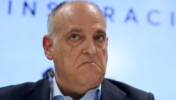 Tebas kritikon sistemin francez: PSG ka shumë pushtet, sepse klubet e tjera heshtin