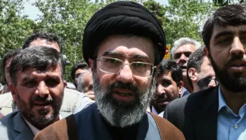 Teherani zgjedh pasardhësin e Khameneit, Trump paralajmëron