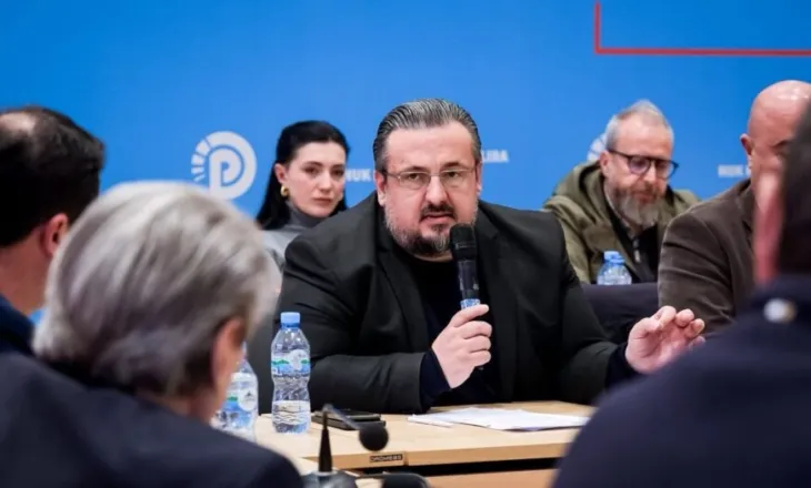 Teliti: Po vidhen miliarda me rrugë që shkërmoqen nga shiu i parë!